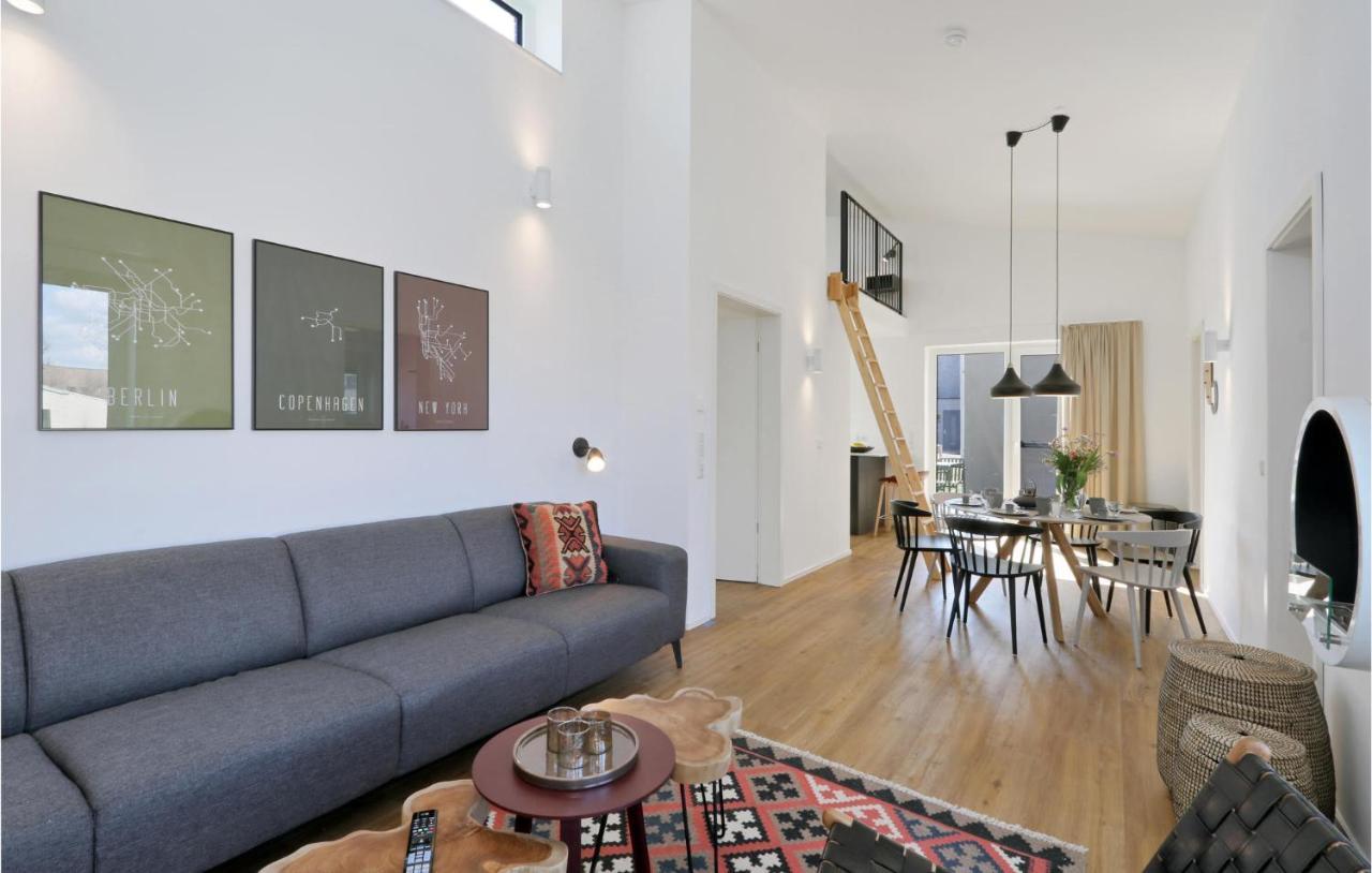 Stunning Home In Lembruch-Duemmer See With Sauna Exteriér fotografie